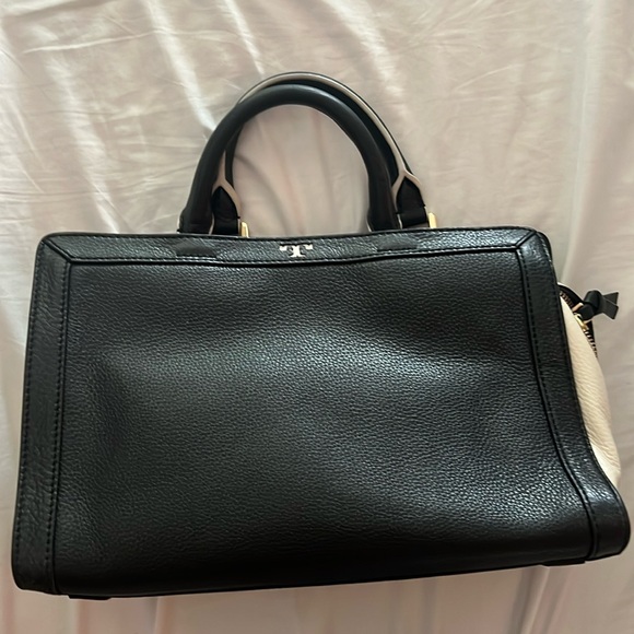 TORY BURCH BAG - Picture 2 of 3